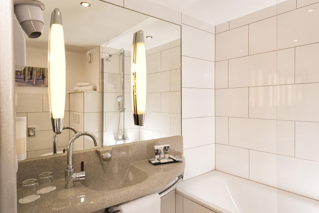 Mercure Bonn Hardtberg Habitación foto